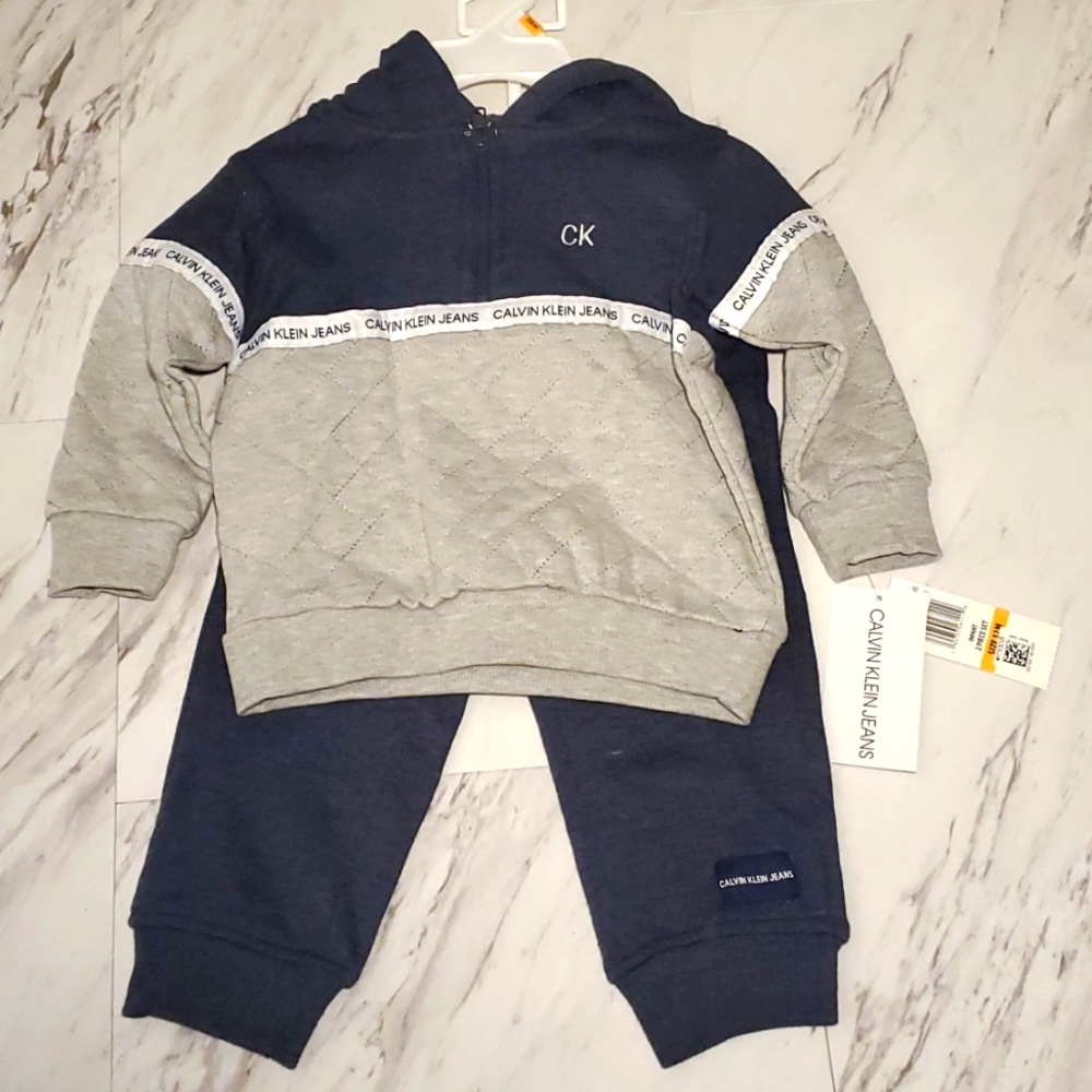 New! Calvin Klein 2 piece Jogging Suit